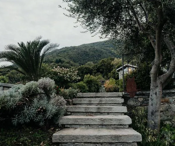 Κατάλυμα σε φάρμα Treterre *